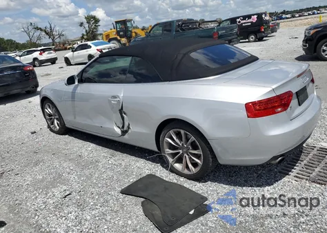 2014 Audi A5 Premium z USA, uszkodzony, nr VIN WAUAFAFH9EN001547